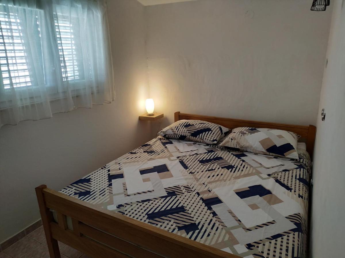 Apartment Marica Spadina Tisno Kültér fotó