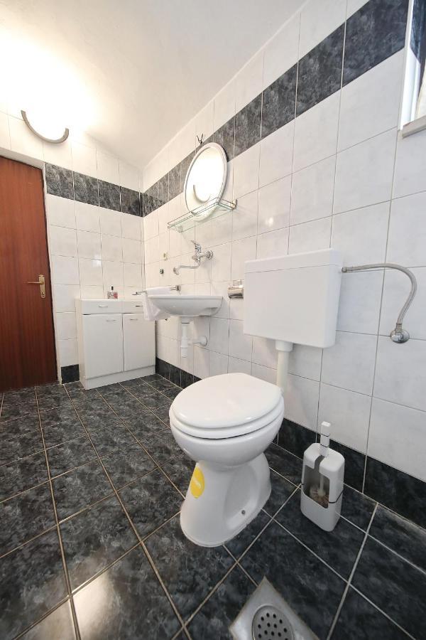 Apartment Marica Spadina Tisno Kültér fotó