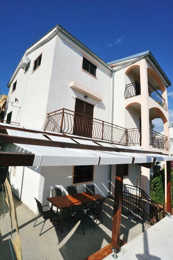 Apartment Marica Spadina Tisno Kültér fotó
